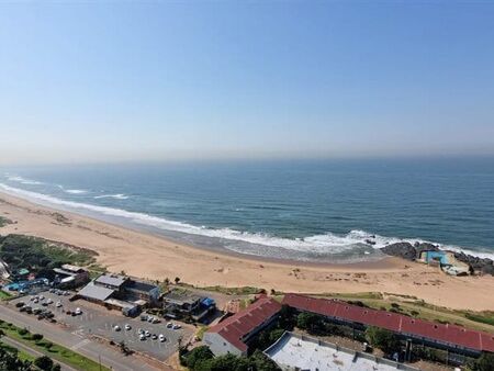 2 Bedroom Apartment in Amanzimtoti