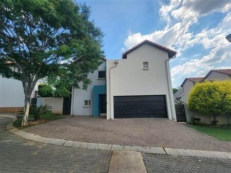 3 Bedroom House in Olympus