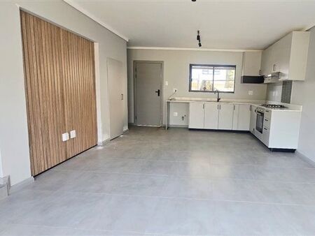 2 Bedroom Townhouse in Menlo Park