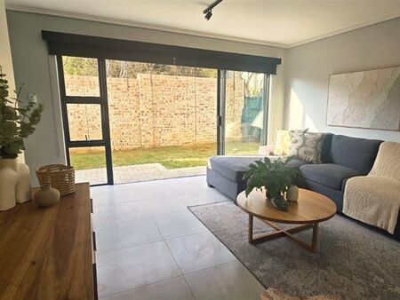 2 Bedroom Townhouse in Lynnwood