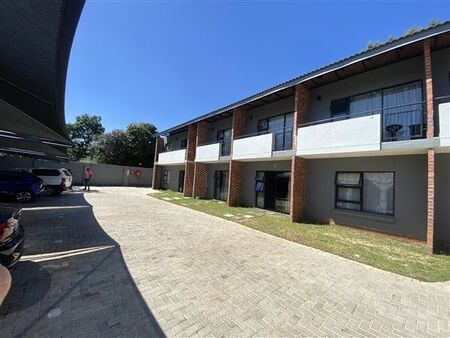 1 Bedroom Apartment in Roseville
