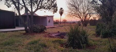 2 Bedroom House in Onderstepoort