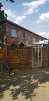 2 Bedroom Duplex in Rietfontein