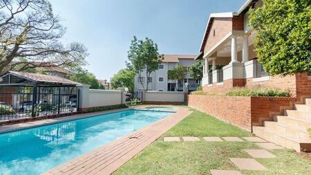 1 Bedroom apartment to rent in Paulshof, Sandton