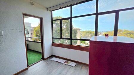 1 Bedroom apartment to rent in Kenilworth, Cape Town