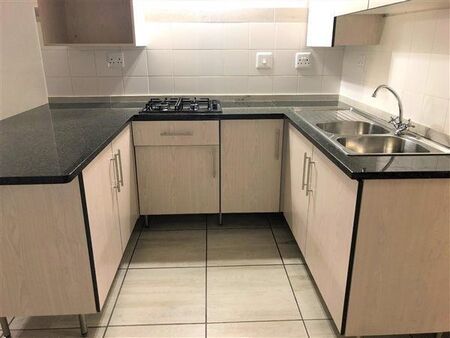 2 Bedroom Duplex in Moregloed