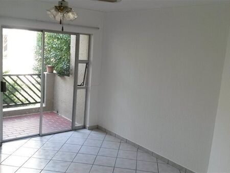 Bachelor apartment in Bryanston