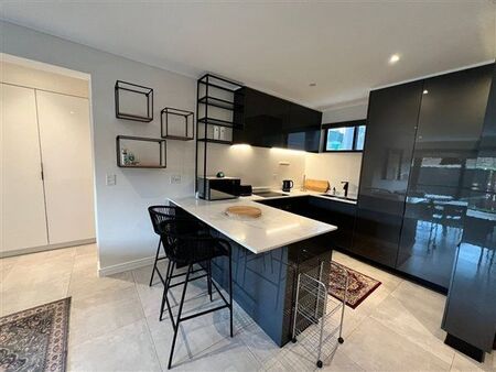 3 Bedroom Flat in Hyde Park