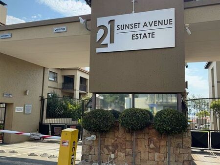 2 Bedroom Apartment in Fourways
