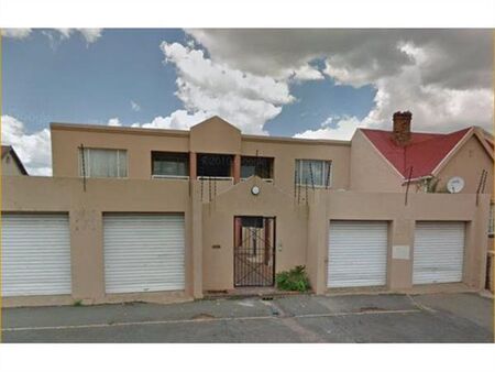 3 Bedroom Simplex in Turffontein