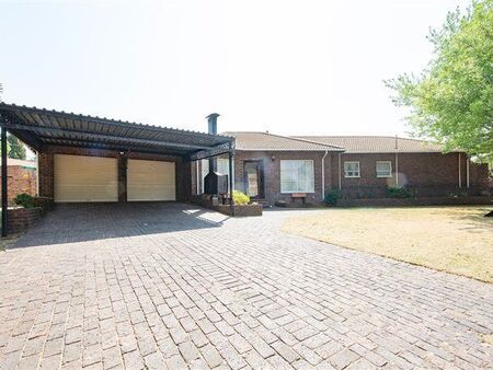 3 Bedroom House in Jordaan park