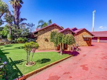 3 Bedroom House in Bonaero Park