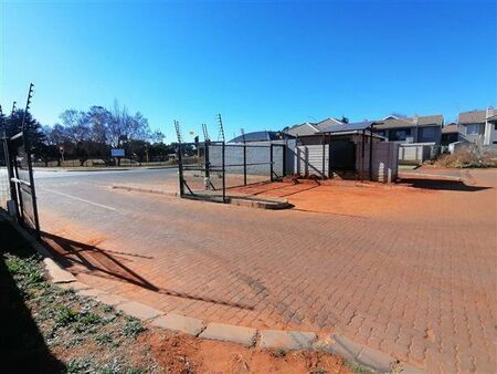 2 Bedroom House in Brenthurst