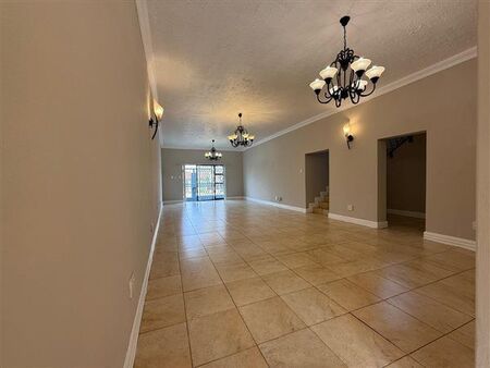 3 Bedroom House in Comet