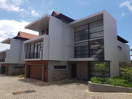 5 Bedroom Townhouse in Izinga Estate
