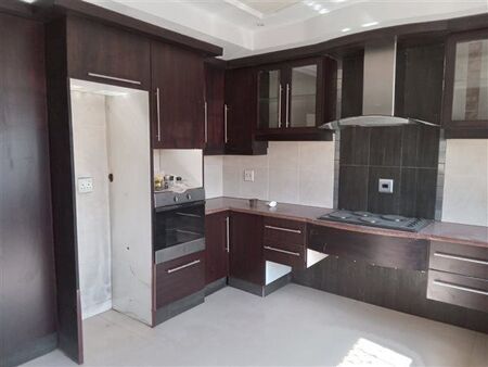 3 Bedroom Apartment in Redfern