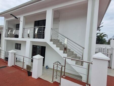 2 Bedroom Flat in Silverglen