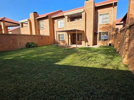 3 Bedroom Apartment in Elarduspark