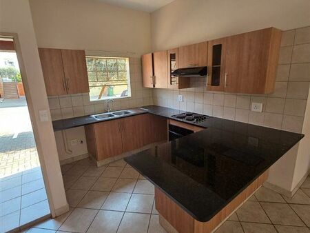 3 Bedroom Apartment in Elarduspark