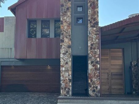 1 Bedroom Apartment in Monument Park