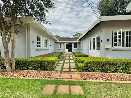 5 Bedroom House in Menlo Park