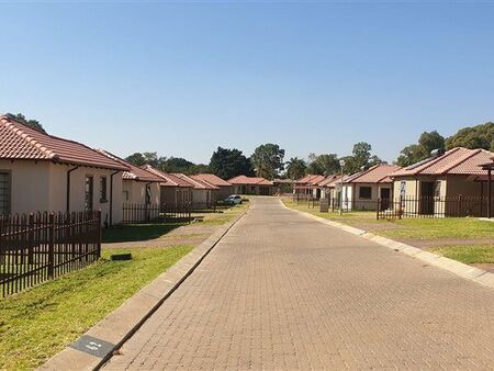 3 Bedroom Townhouse in Heatherview