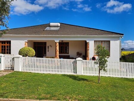 3 Bedroom House in Caledon