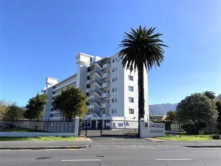2 Bedroom Apartment in Plumstead
