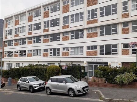 1 Bedroom House in Gardens