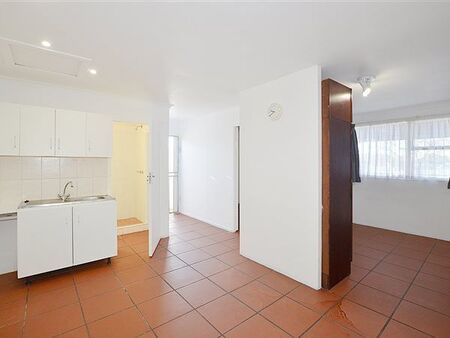 2 Bedroom Apartment in De La Haye