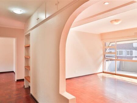 2 Bedroom Apartment in Sea Point