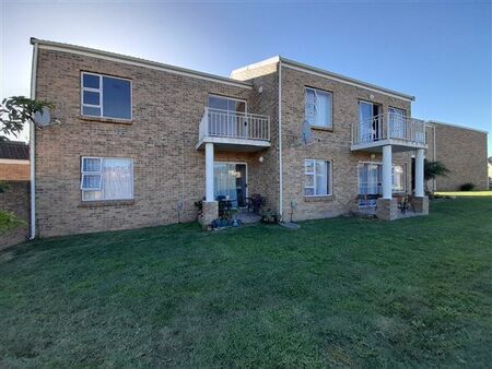 2 Bedroom Apartment in The Crest