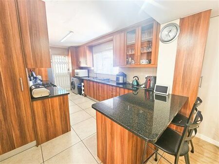3 Bedroom House in Edgemead