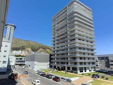 1 Bedroom Apartment in Three Anchor Bay