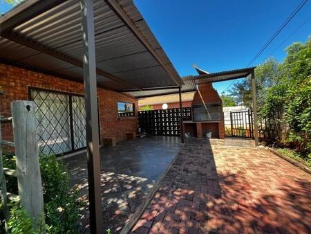 2 Bedroom Townhouse in Hadison Park