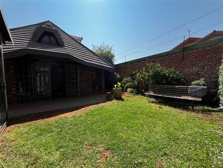 3 Bedroom House in Hadison Park