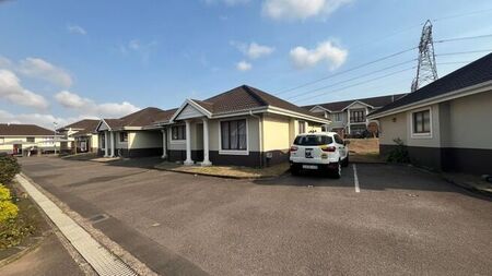 2 Bedroom townhouse - sectional to rent in Caversham Glen, Pinetown
