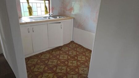 1 Bedroom flat to rent in New Scheme, Macassar