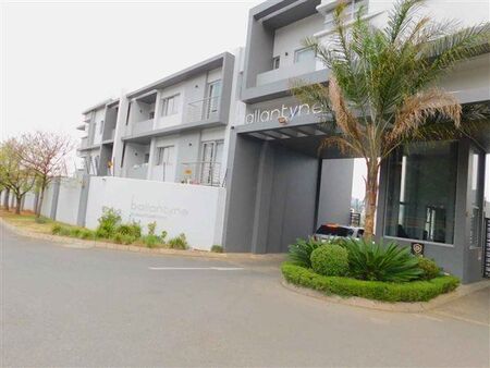 1 Bedroom Apartment in Bryanston