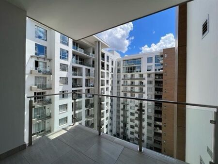 2 Bedroom Apartment in Rosebank