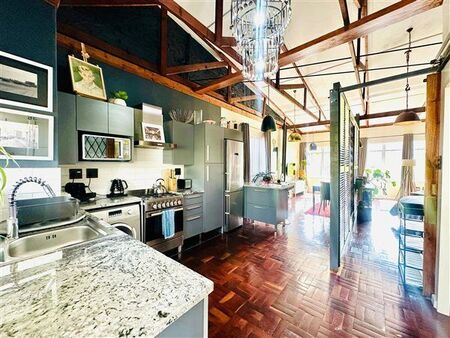 1 Bedroom Apartment in Rosebank
