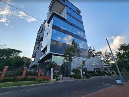 2 Bedroom Apartment in Rosebank