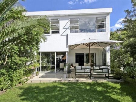 4 Bedroom Cluster in Melrose North