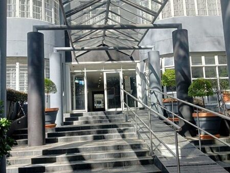 1 Bedroom Apartment in Rosebank