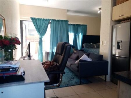 Studio Apartment in Ferndale