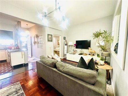 1 Bedroom Apartment in Rosebank