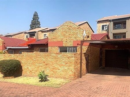 2 Bedroom Townhouse in Bergbron