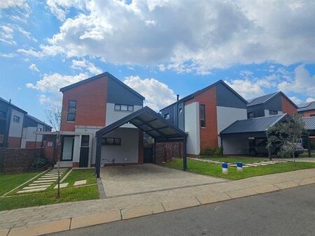 3 Bedroom Townhouse in Zandspruit