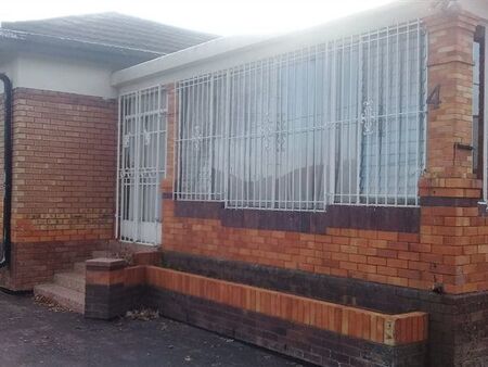 4 Bedroom House in Rosettenville