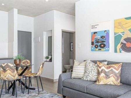 2 Bedroom Apartment in Glen Marais